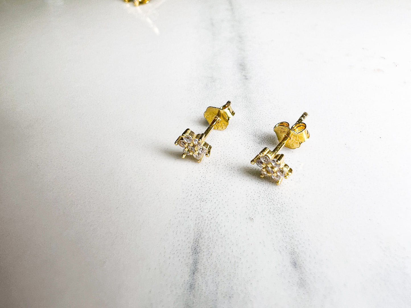 Gold Stud Flower Earrings