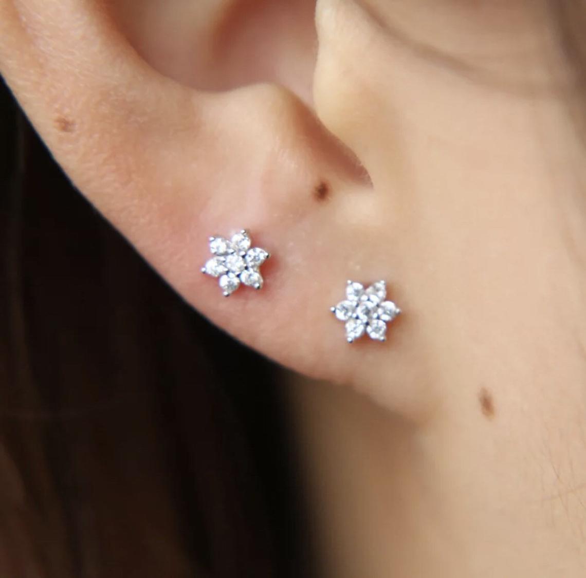 Gold Stud Flower Earrings