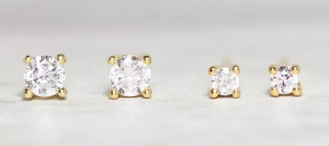 Gold-Diamond-Studs-Earrings.jpg