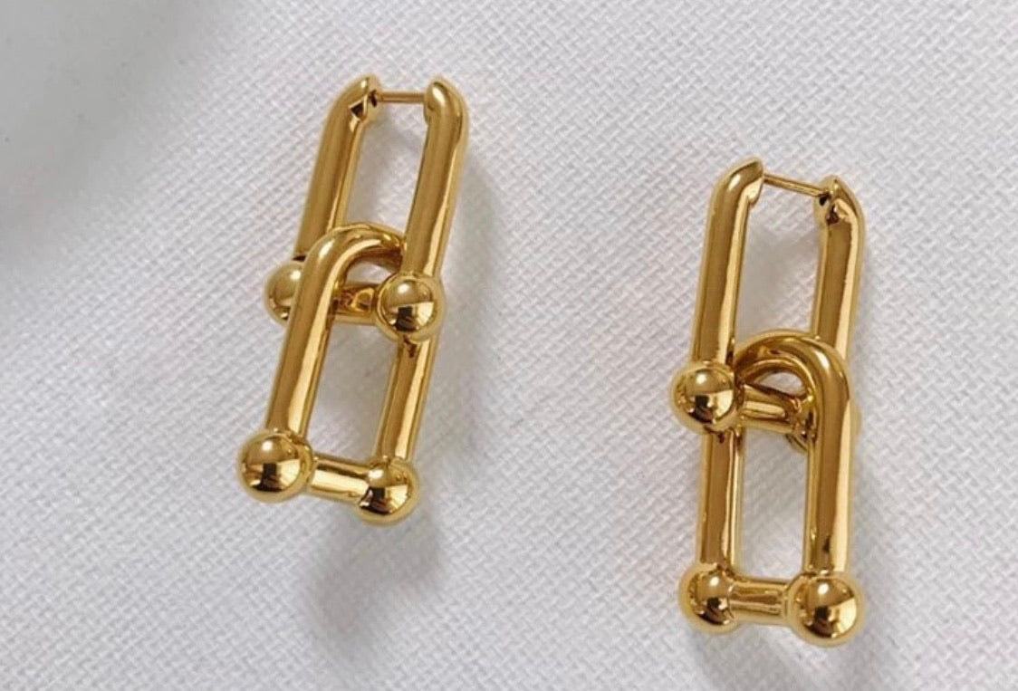 gold-geometric-double-hoop-earrings.jpg