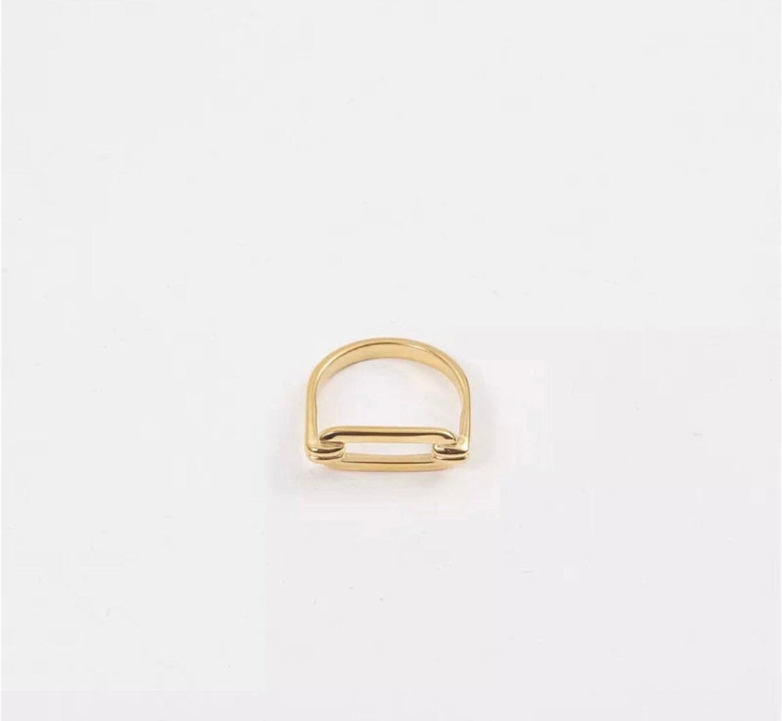 Gold Lull Ring